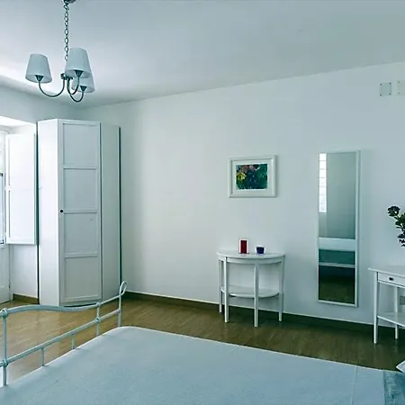 Oda ve Kahvaltı Domus Citri Caserta